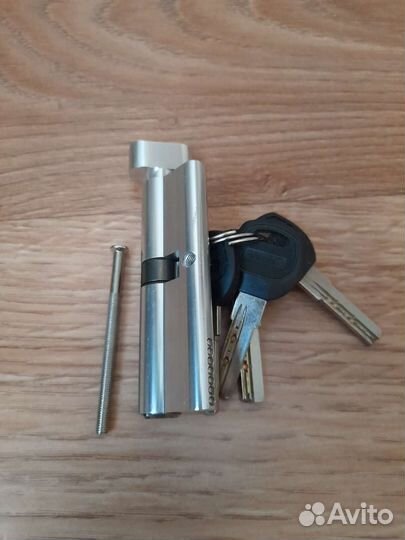 Мебельная фурнитура и разное