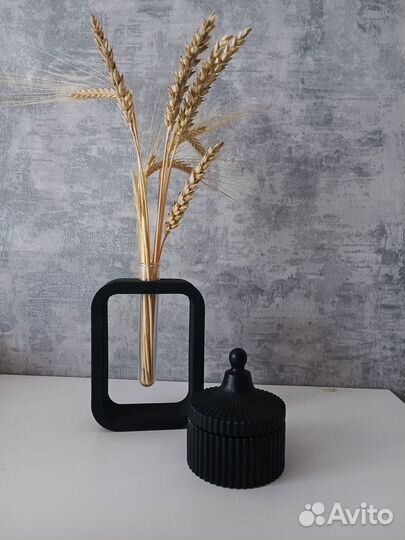 Ваза с колбой