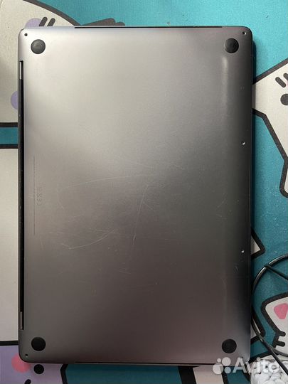 Macbook Pro 15 2018 i7 16gb 256gb