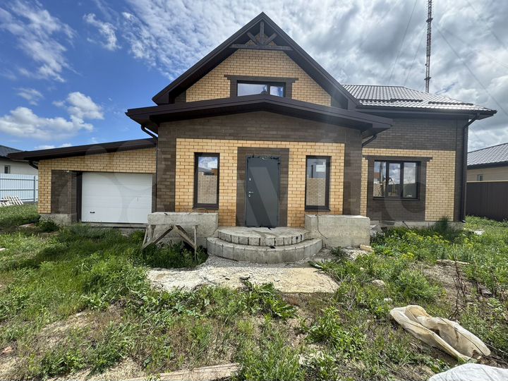 Дом 270 м² на участке 10,5 сот.