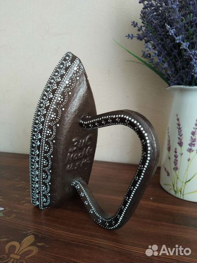 Утюг чугунный старинный