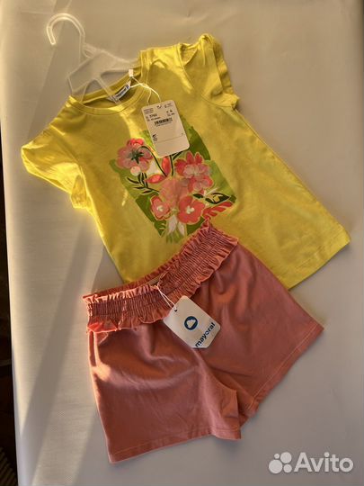 Костюм летний Mayoral с шортами для девочки