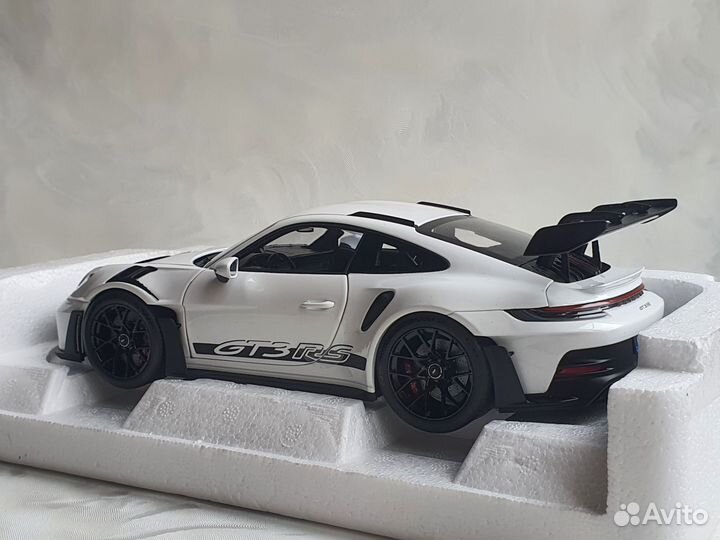 Porsche gt3rs 1:18