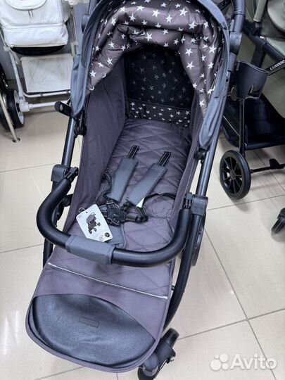 Коляска прогулочная