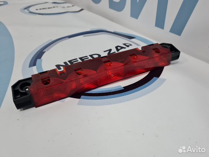 Фонарь задний (стоп сигнал) Peugeot 407