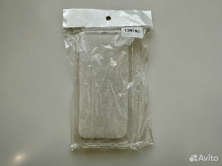 Чехлы на iPhone новые