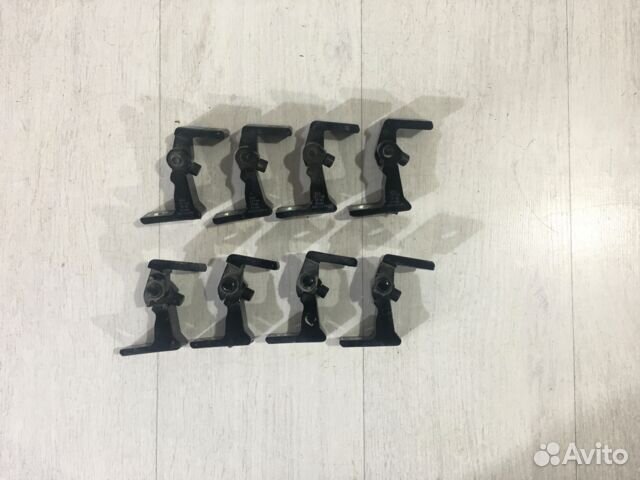 Петля двери volkswagen jetta 6 1.4 DSG седан