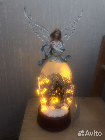 Сувенир Ангел с вертепом