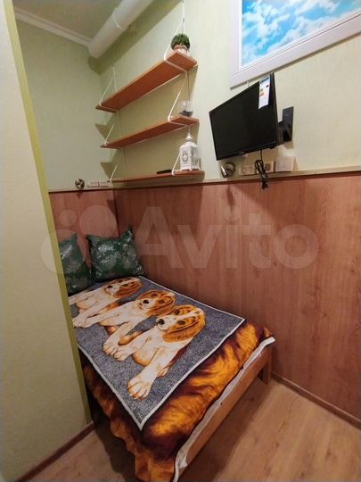 Комната 9 м² в 4-к., 2/4 эт.