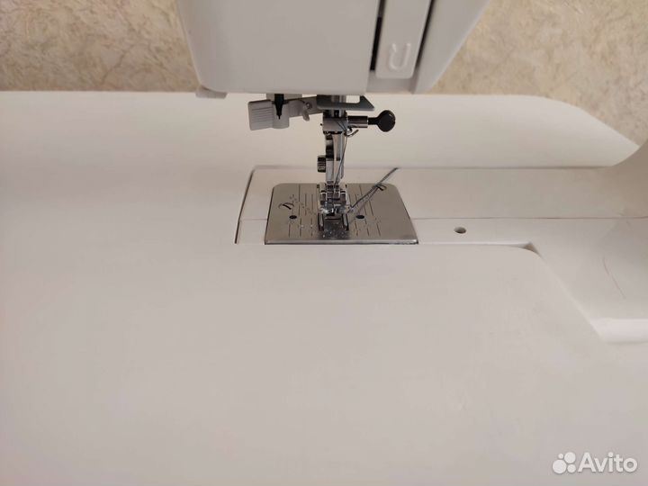 Столик приставной для швейной машины