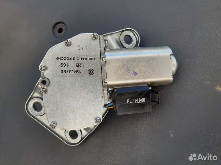 Мотор стеклоочистителя