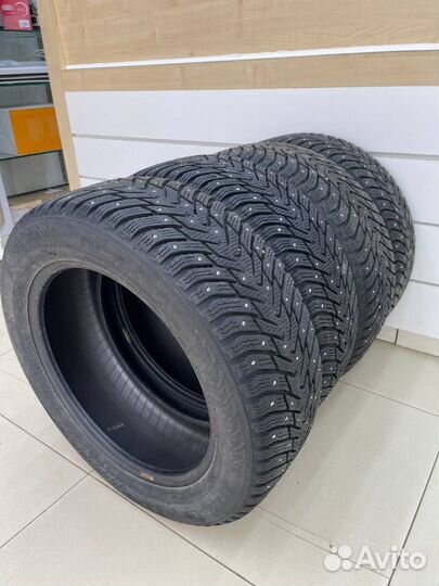 Nokian Tyres Hakkapeliitta 8 205/55 R16 94T