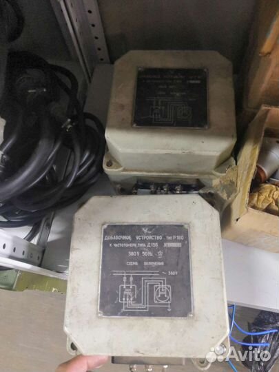 Добавочное устройство р180 к частотомеру д156