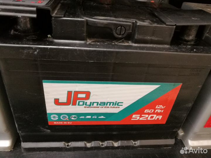 Б/У Аккумулятор 60 а.ч. Отличное состояние