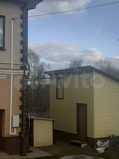 Комната 11,5 м² в 4-к., 2/2 эт.