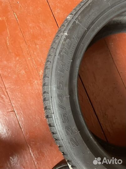 Bfgoodrich G-Force Winter 2 235/45 R18 98V