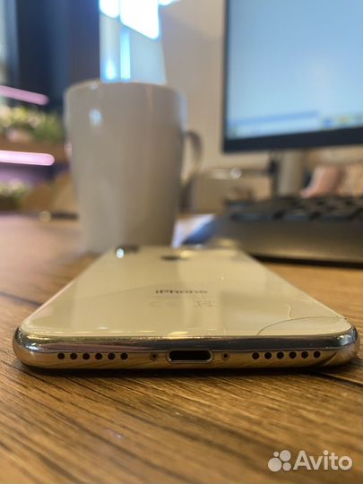 iPhone X, 256 ГБ