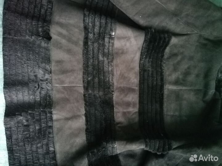 Дублёнки. Платок