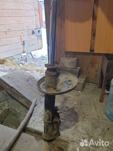 Стойка амортизатора тойота камри задняя левая