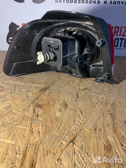 Фонарь задний правый Volkswagen Golf A6 BSE 2009