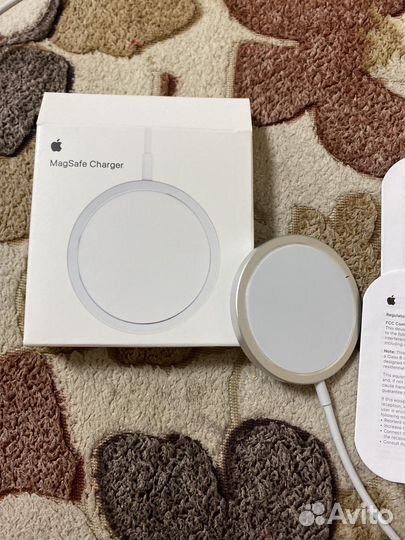 Беспроводная зарядка для iPhone