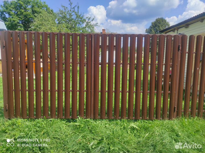 Заборы из профнастила евроштакетника 3Д сетки