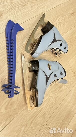 Коньки фигурные roces