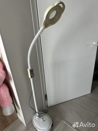 Косметологическая лампа