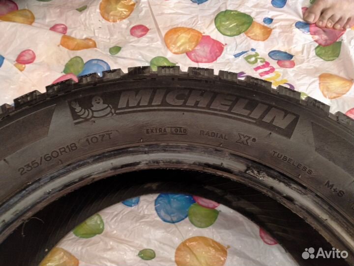 Michelin X-Ice North 235/60 R18