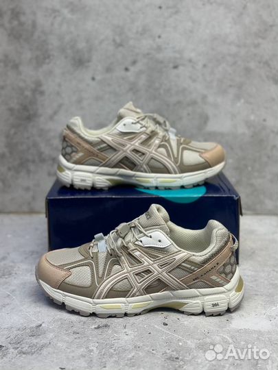 Кроссовки Asics