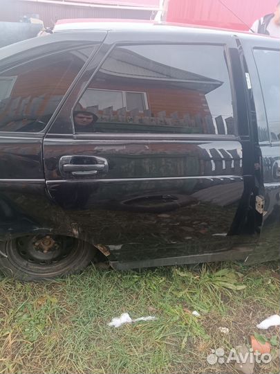 Задняя дверь priora