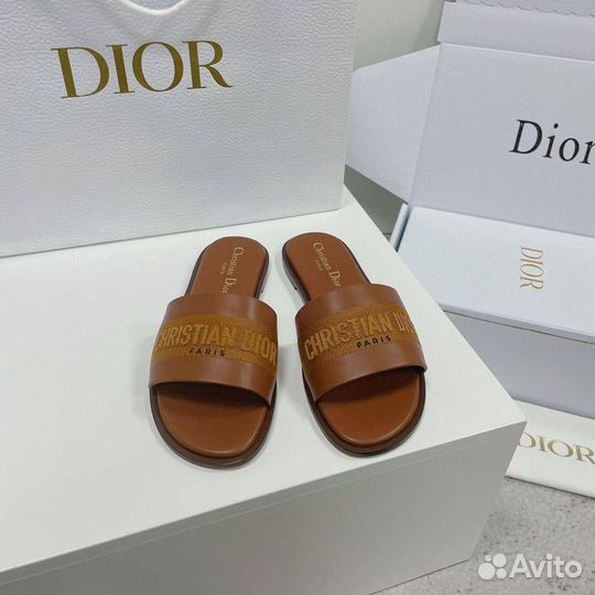 Сабо Dior