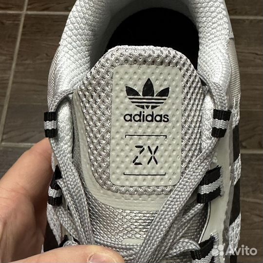 Кроссовки Adidas ZX 1000