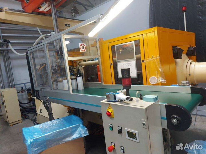 Husky H160 RS55/50 Термопластавтомат