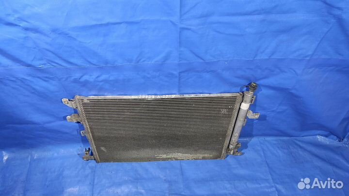 Радиатор кондиционера Volvo XC90 2002-2015