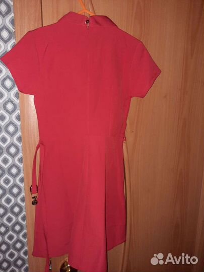 Платье для девочки новое