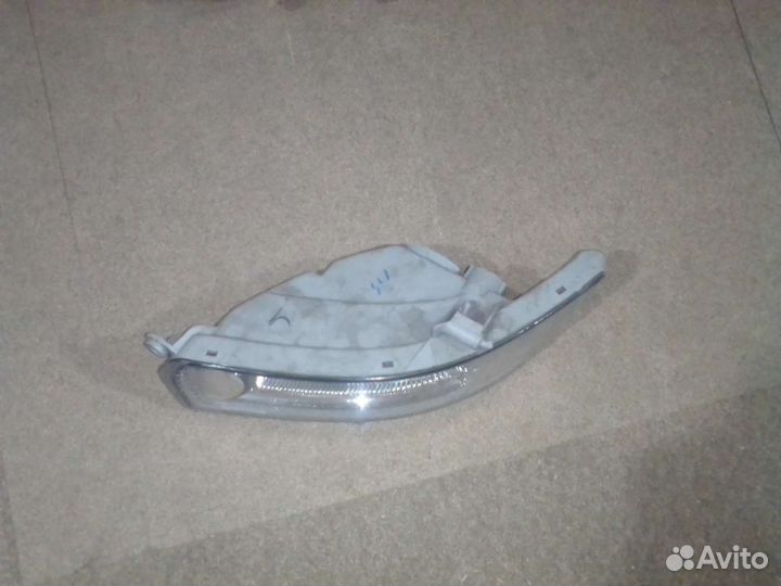 Фары Тойота камри