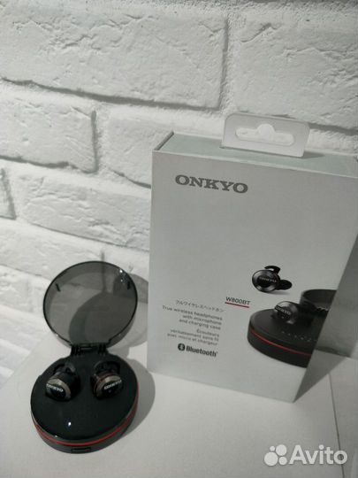 Беспроводные наушники onkyo w800bt