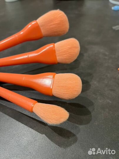 Кисти для макияжа