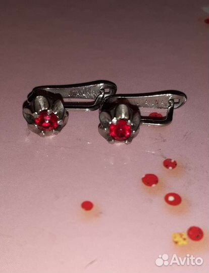 Jtailna бижутерия прошлого века