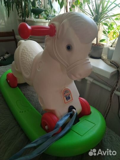 Лошадь каталка