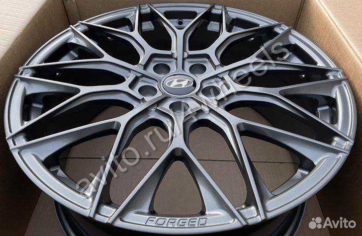 Кованые диски Hyundai Santa Fe R20 наличие