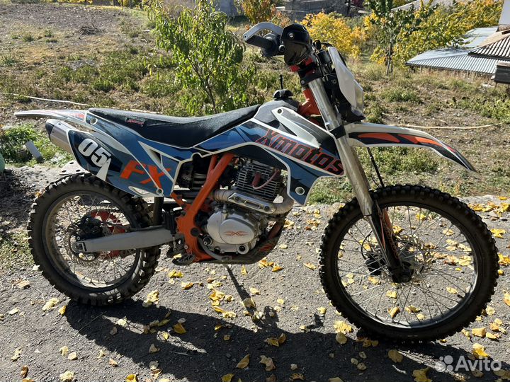 Мотоцикл Xmotos