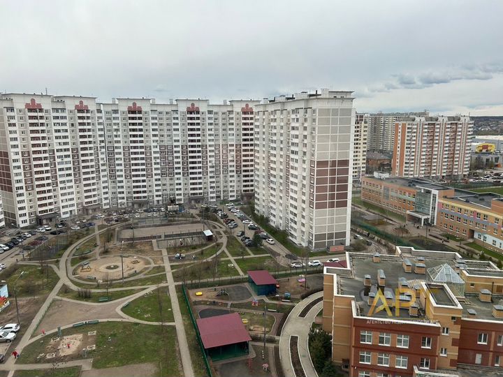 3-к. квартира, 76 м², 16/17 эт.