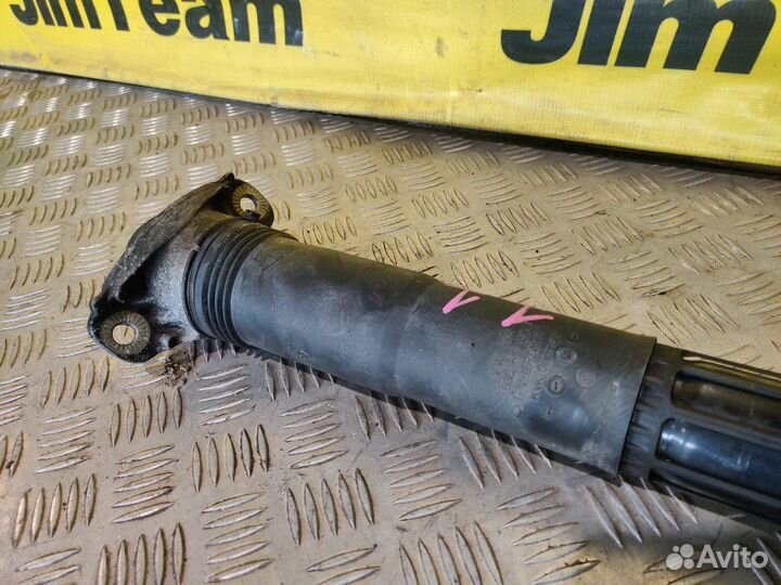 Амортизатор задний Volkswagen Passat Variant B8