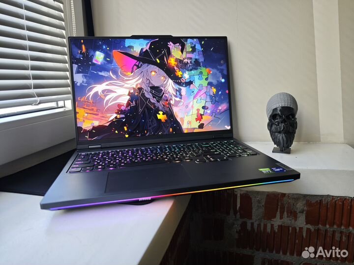 Lenovo legion Pro 7 / RTX 4070 / i9-13 / 2.5K