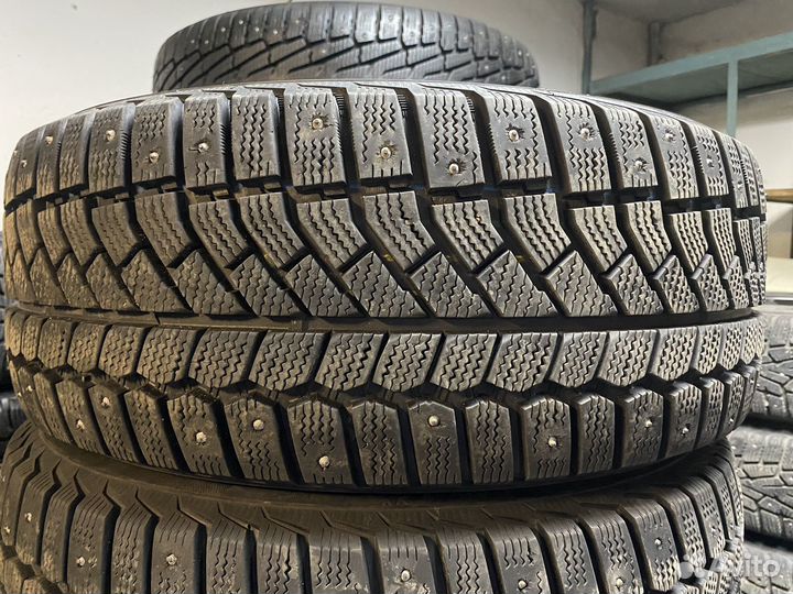 Viatti Brina Nordico V-522 215/55 R16