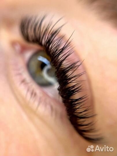 Наращивание ресниц