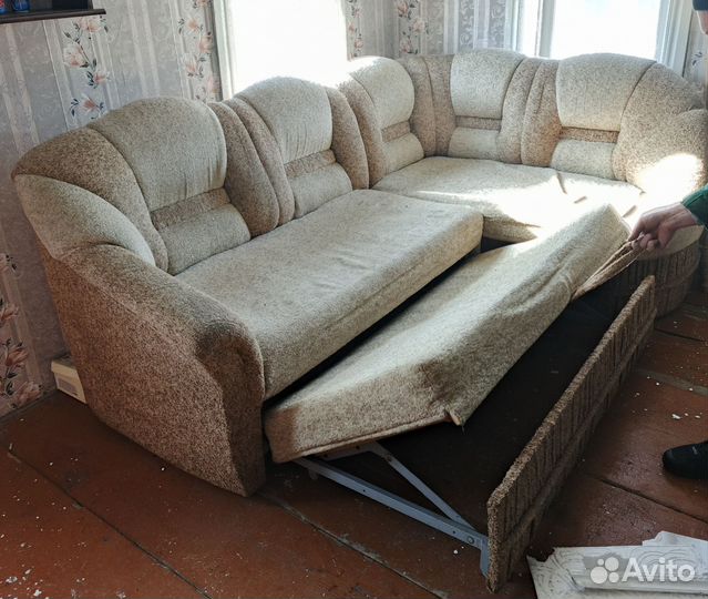 Угловой диван бу