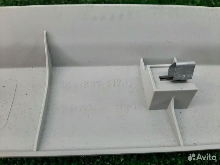 Обшивка потолка Volkswagen Golf